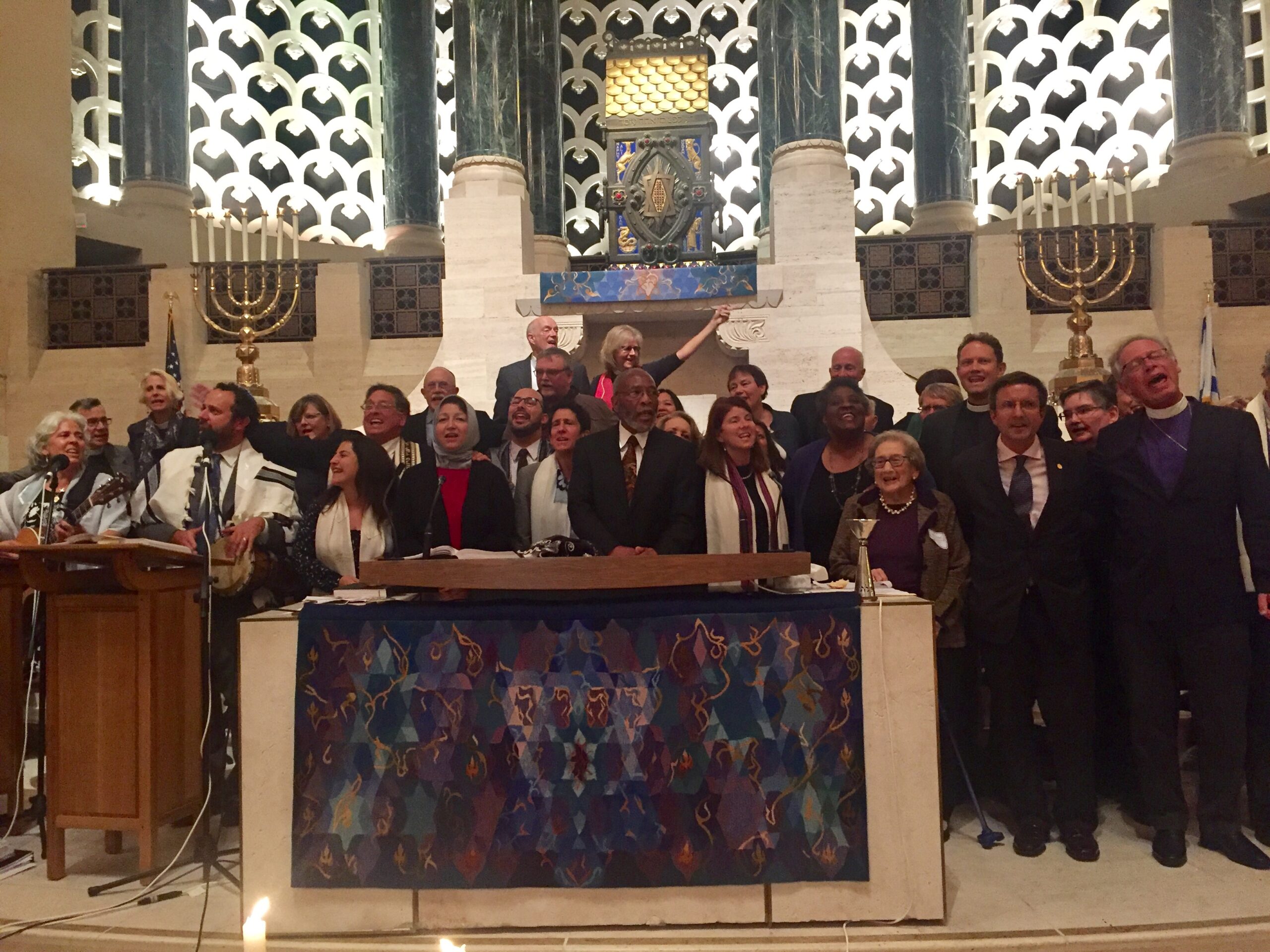 Faith leaders from across San Francisco at Interfaith Gathering Against Hate at Congregation Emanu-El, Aug. 25. 2017 (Photo/Laura Paull)