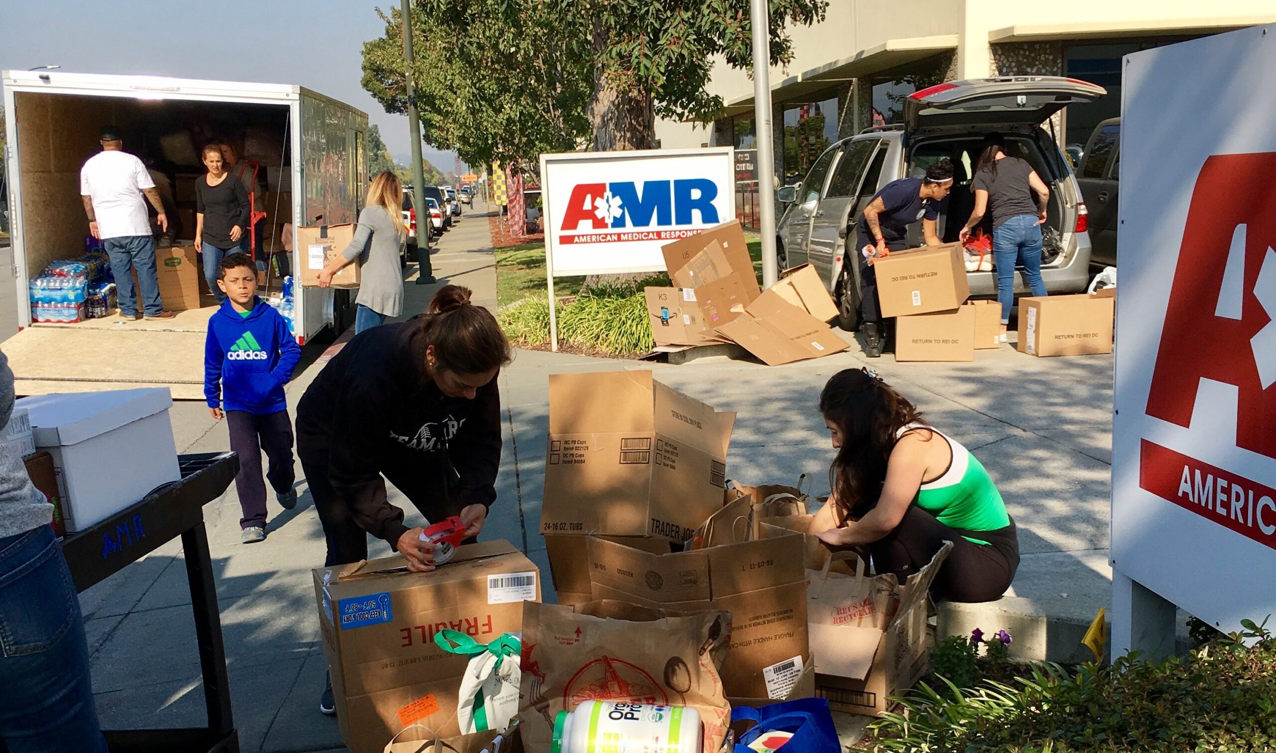Peninsula JCC volunteers delivering relief items to American Medical Response in San Mateo, Oct. 13, 2017 (Photo/Courtesy PJCC)