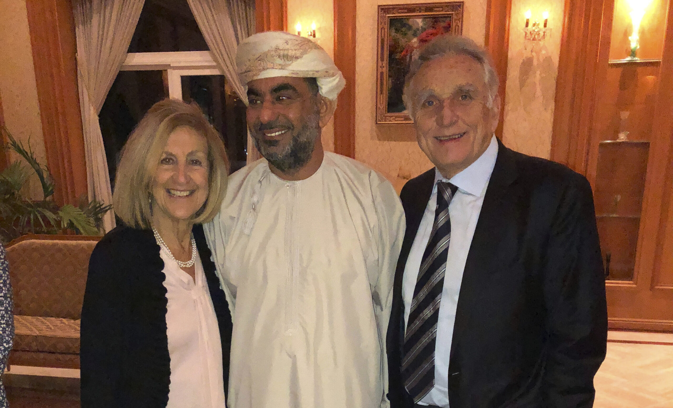 Minister Salem Ben Nasser Al-Ismaily, a CEO in Oman, with Susan and Moses Libitzky