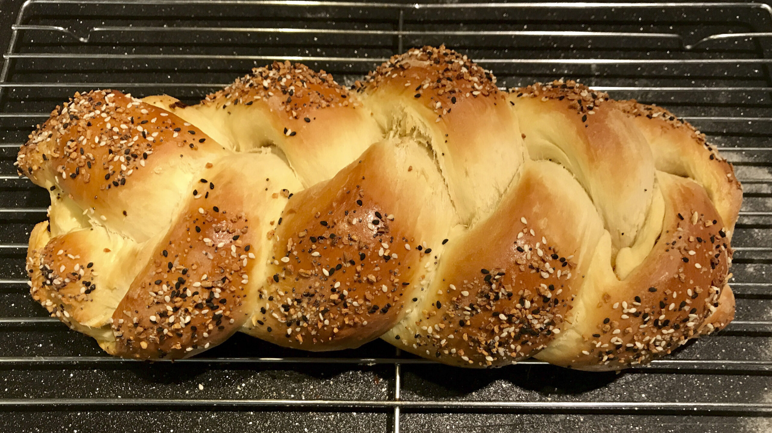 Faith Kramer's Onion-Stuffed Challah with Everything Topping (Photo/Faith Kramer)