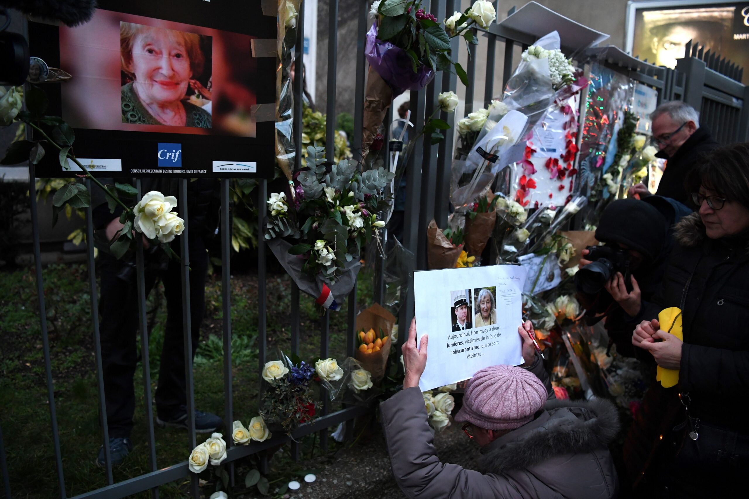 The scene after a march in Paris in memory of Mireille Knoll, the 85-year-old Holocaust survivor murdered in her home, March 28, 2018. (Photo/JTA-Alain Jocard-AFP-Getty Images)
