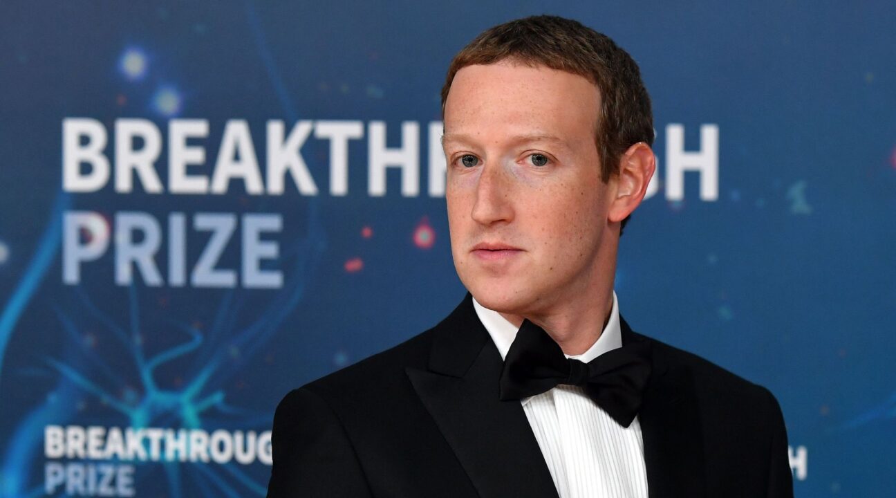 Mark Zuckerberg at the Breakthrough Prize awards ceremony at NASA's Ames Research Center in Mountain View, Nov. 3, 2019. (Photo/JTA-Josh Edelson-AFP via Getty Images)
