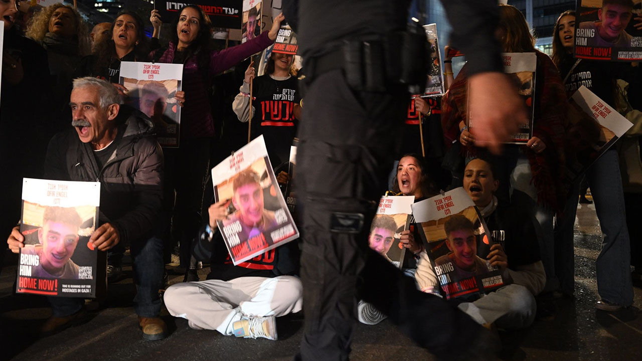 Families of the hostages and their supporters call for the release of all the hostages during a demonstration ahead of the war cabinet meeting on the fifth day of the temporary truce in Tel Aviv, Nov. 28, 2023. (Photo/JTA-Alexi J. Rosenfeld-Getty Images)