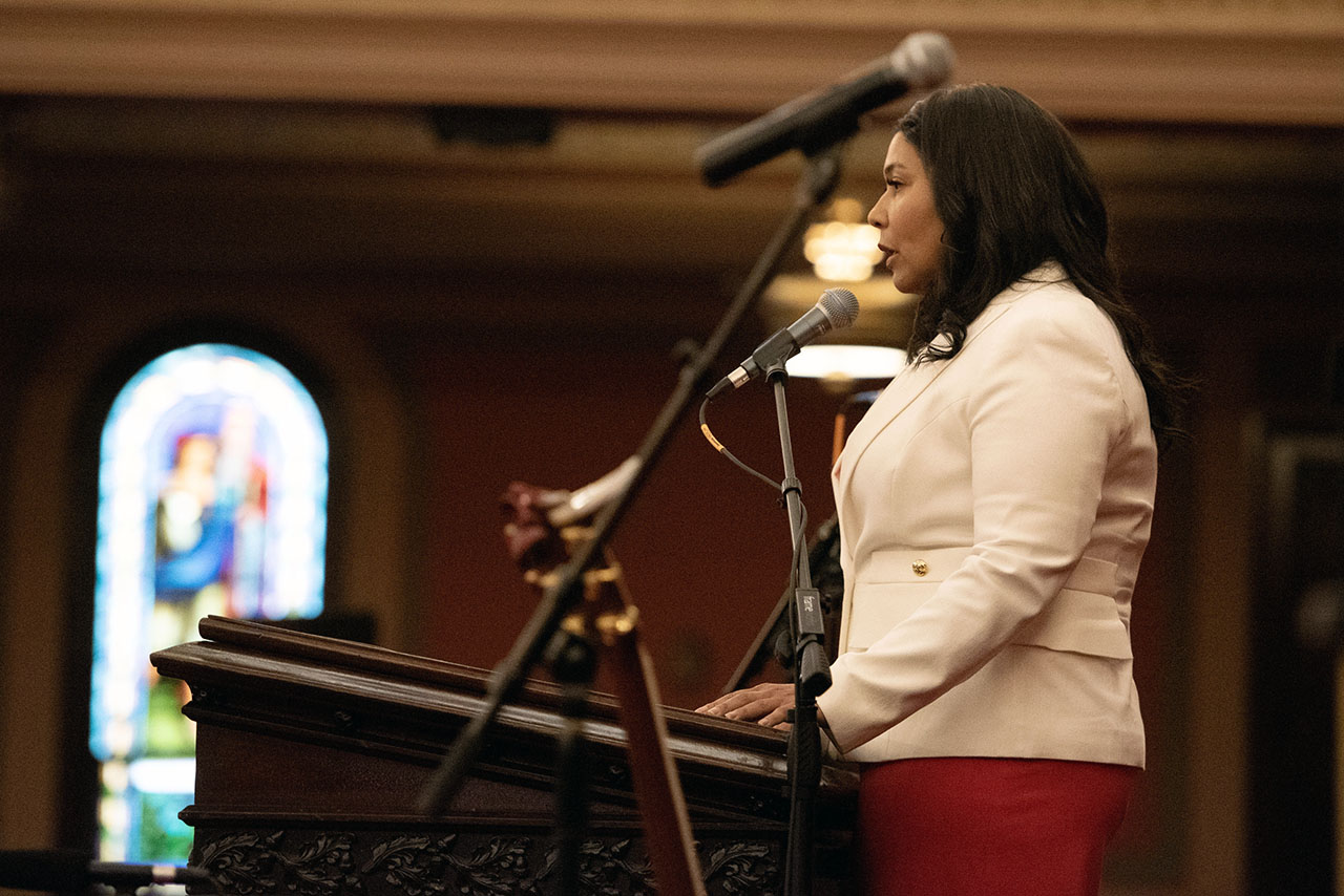 San Francisco Mayor London Breed speaks during a mournful gathering at Congregation Sherith Israel on Oct. 8, 2023, the day after a surprise Hamas attack on Israel that killed 1,200. (Photo/Aaron Levy-Wolins)