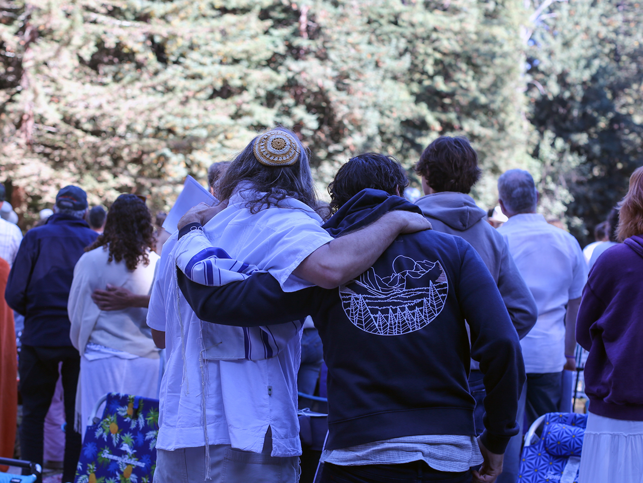 Members of the Camp Tawonga community at a Kol Nidrei service in Joaquin Miller Park in Oakland Sept. 24, 2023. (Photo/Courtesy Camp Tawonga)