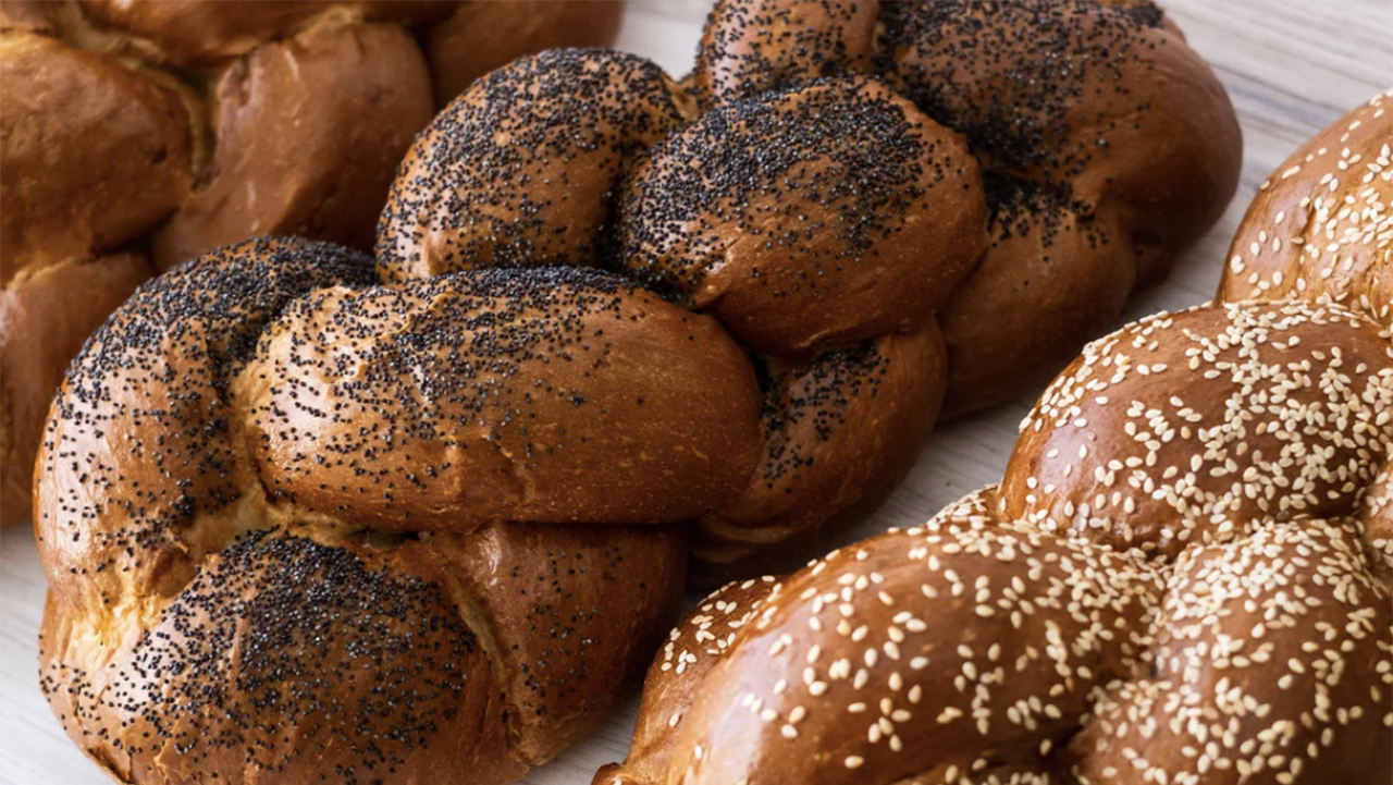 Three loaves from Irving's Premium Challah. (Photo/irvprem.com)