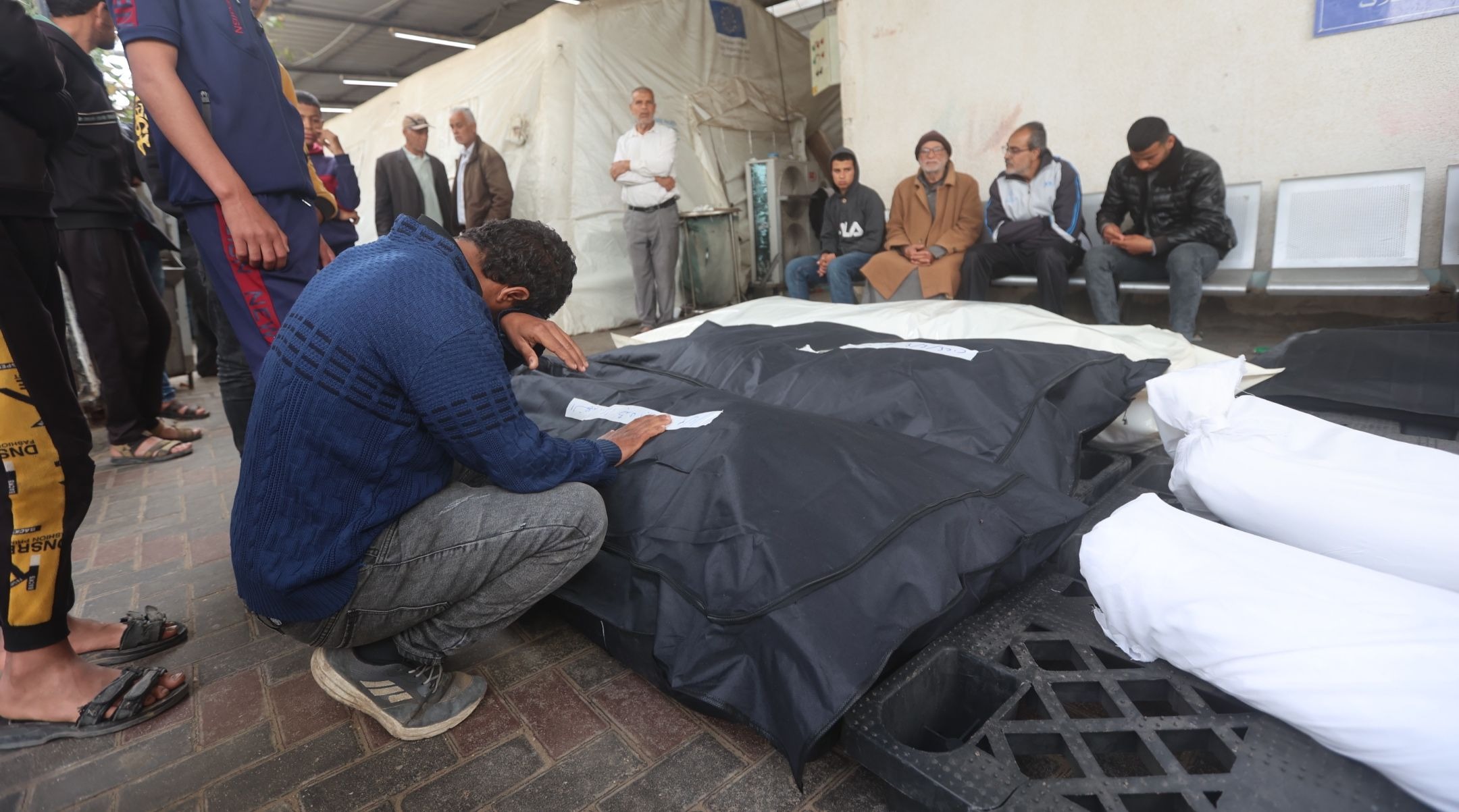Relatives of Palestinians killed during an Israeli attack on the Abu Diraz family home mourn as their bodies are taken from Al-Najjar hospital morgue for burial in Rafah, Gaza, April 04, 2024. (Photo/JTA-Ahmed Zaqout-Anadolu via Getty Images)
