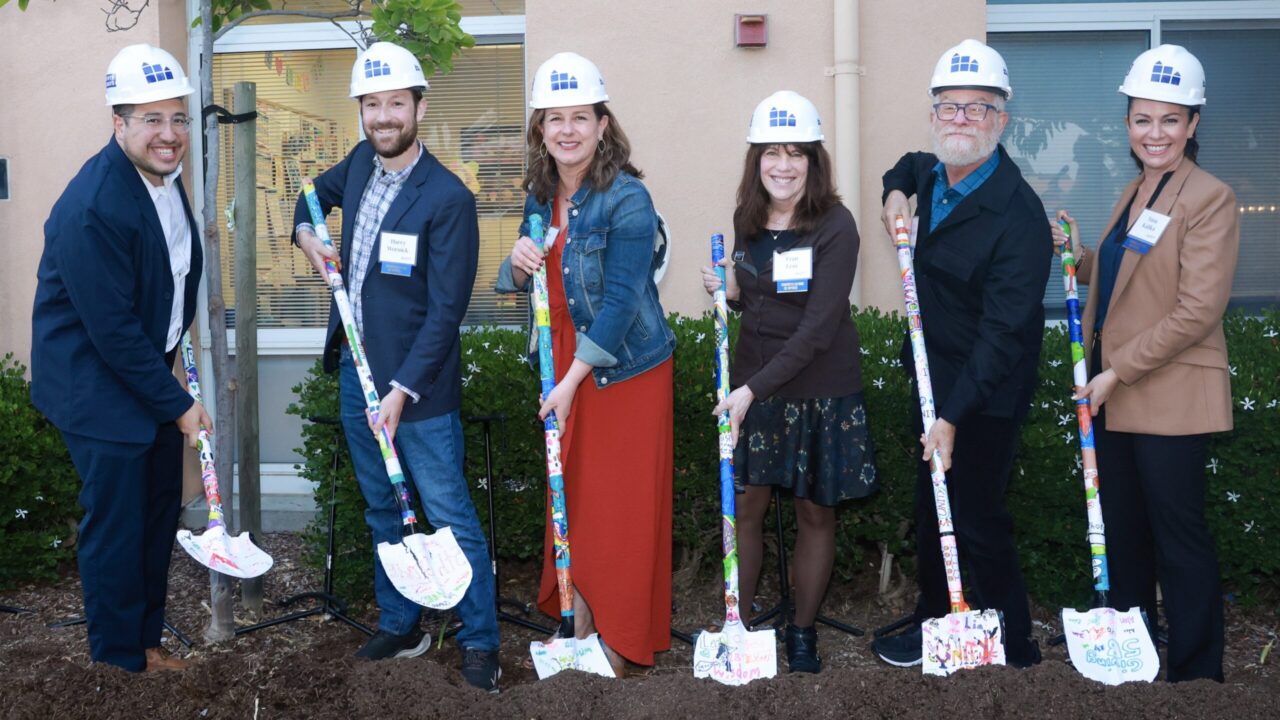 From left, Wornick Jewish Day School head of school Adam Eilath, Harry Wornick, Jewish Community Federation’s Vivien
Braly, Fran Lent, Bobby Lent and Koum Family Foundation President Yana Kalika at the June 4 groundbreaking ceremony for the campus renovation. (Courtesy)