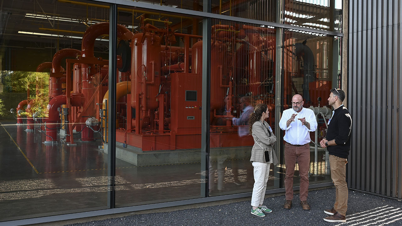 The gathering included a tour of the Stanford Central Energy Facility. (Rod Searcey/Stanford)