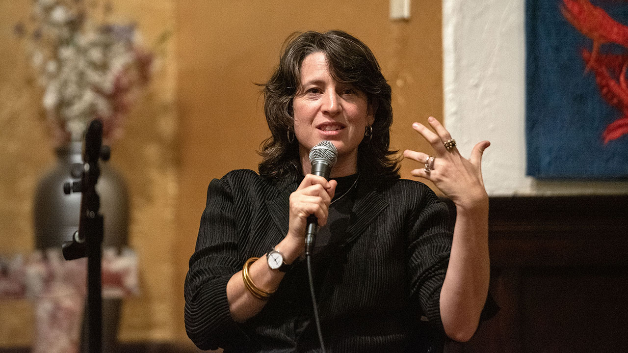 May Pundak, co-executive director of A Land for All, speaks at Chochmat HaLev in Berkeley, Sept. 19, 2025. (Aaron Levy-Wolins/J. Staff)