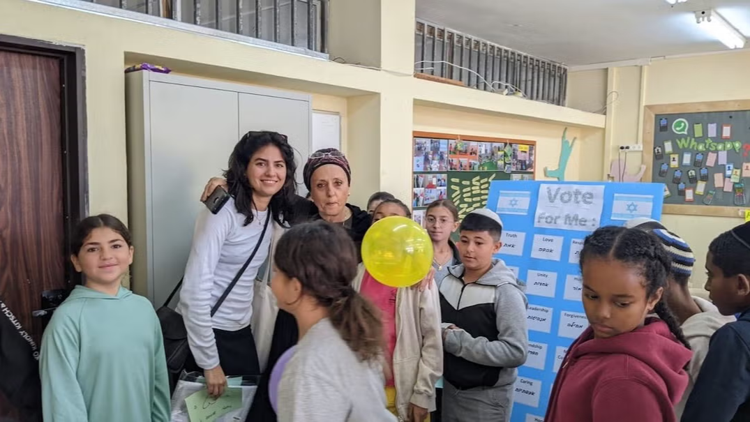 Isabella Vinci teaching