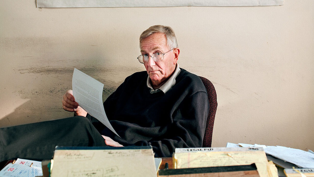 Seymour Hersh in "Cover-Up" (Courtesy Netflix)