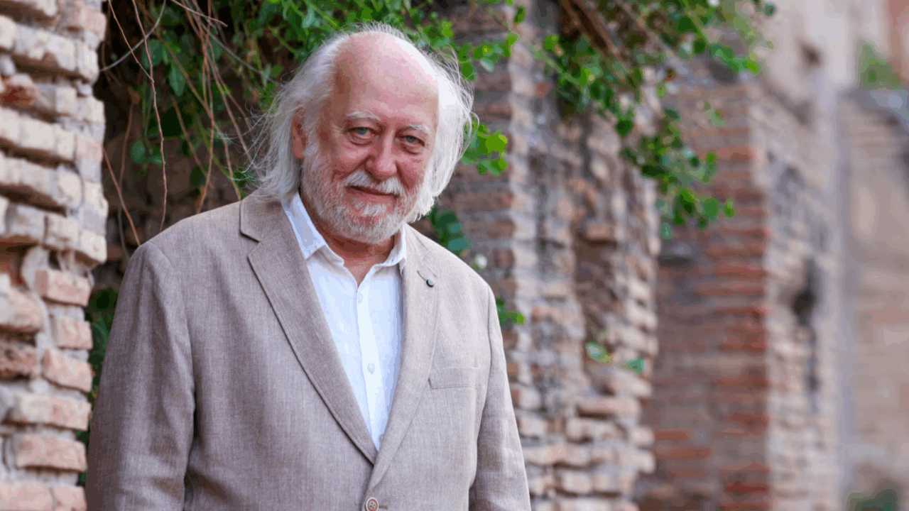 Author László Krasznahorkai