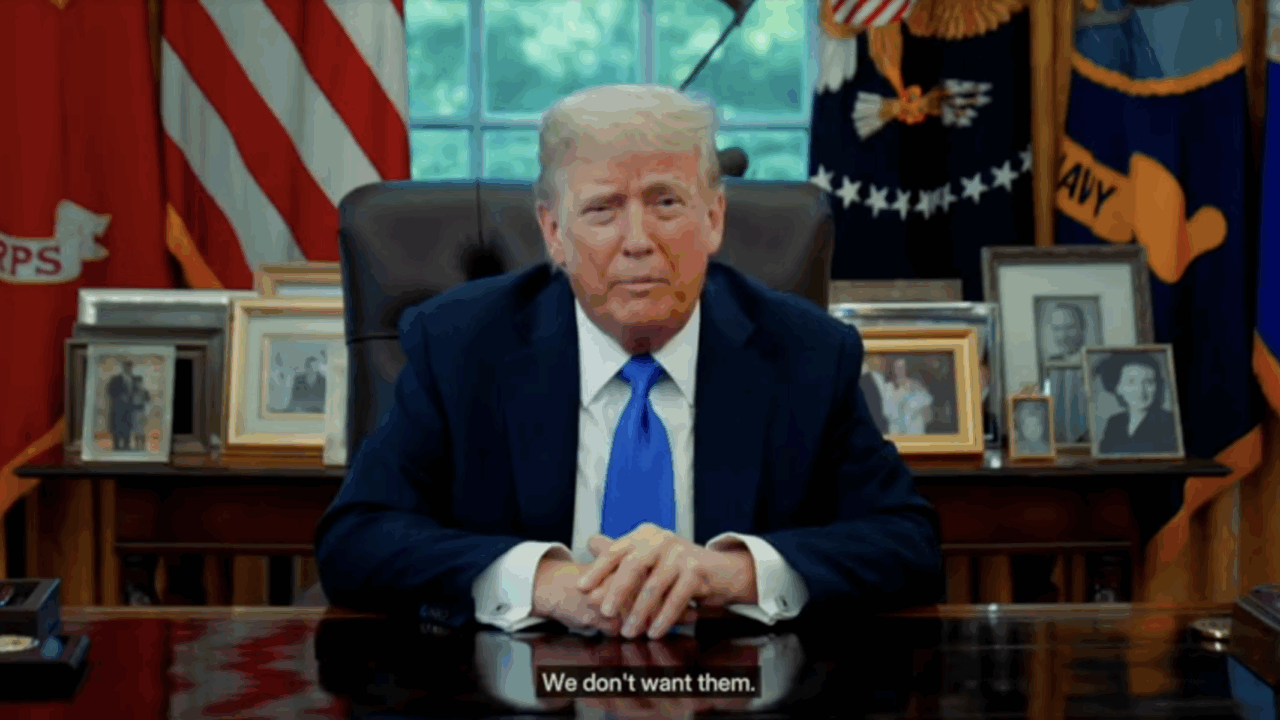 Donald Trump in the Oval Office