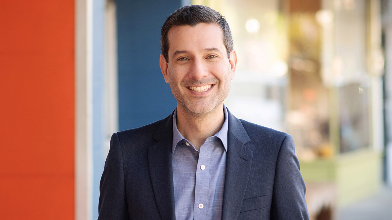 San Anselmo Councilmember Yoav Schlesinger’s career path has been “delightfully nonlinear,” from nonprofit leadership, to tech ethics and, now, small-town government. (Gina Logan Photography)