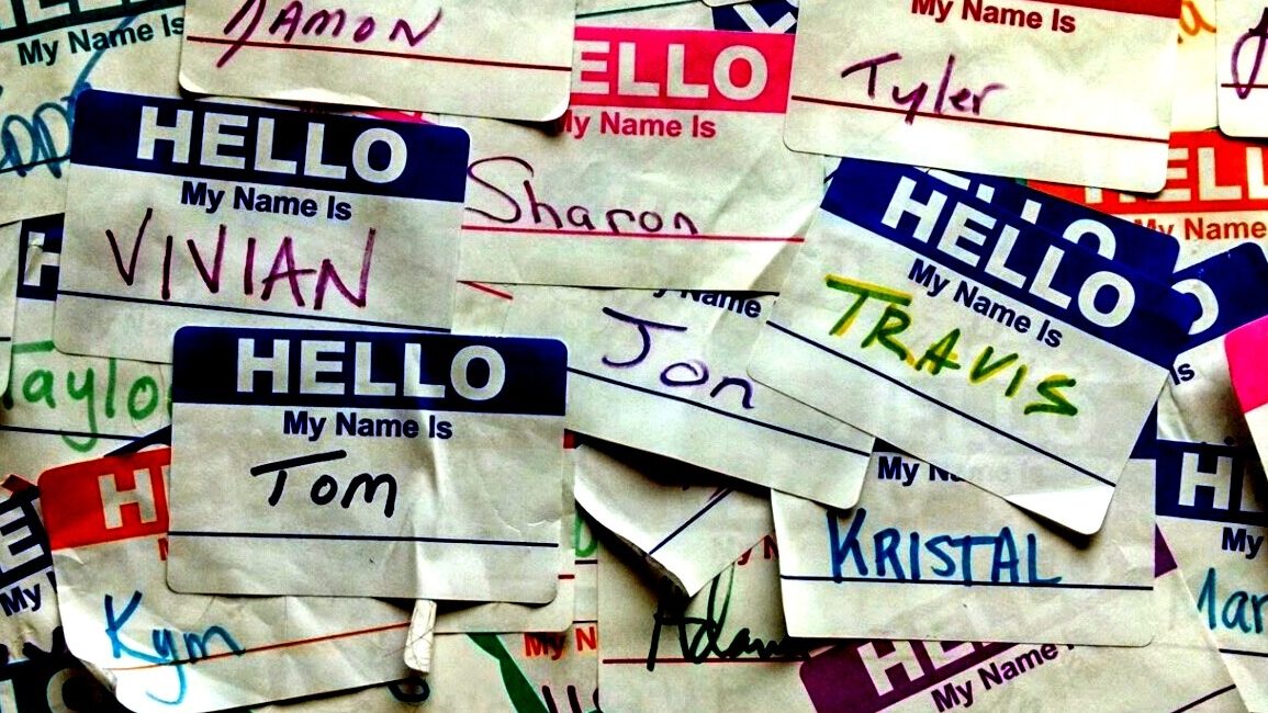 Hello my name is (name badge) (CC-BY-2.0 / Wikimedia Commons)