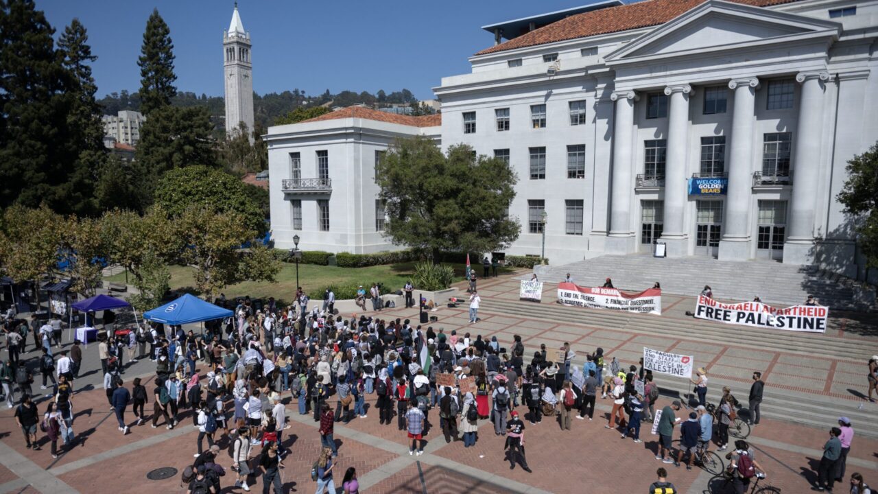 Pro-Palestinian demonstrators at UC Berkeley