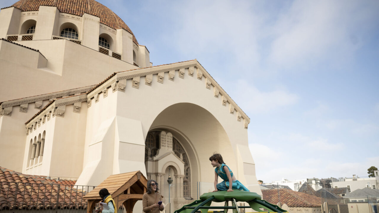 Congregation Emanu-El