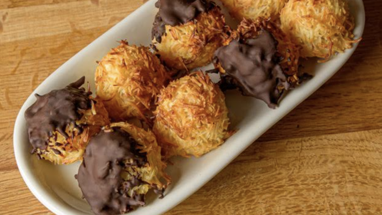 Coconut macaroons