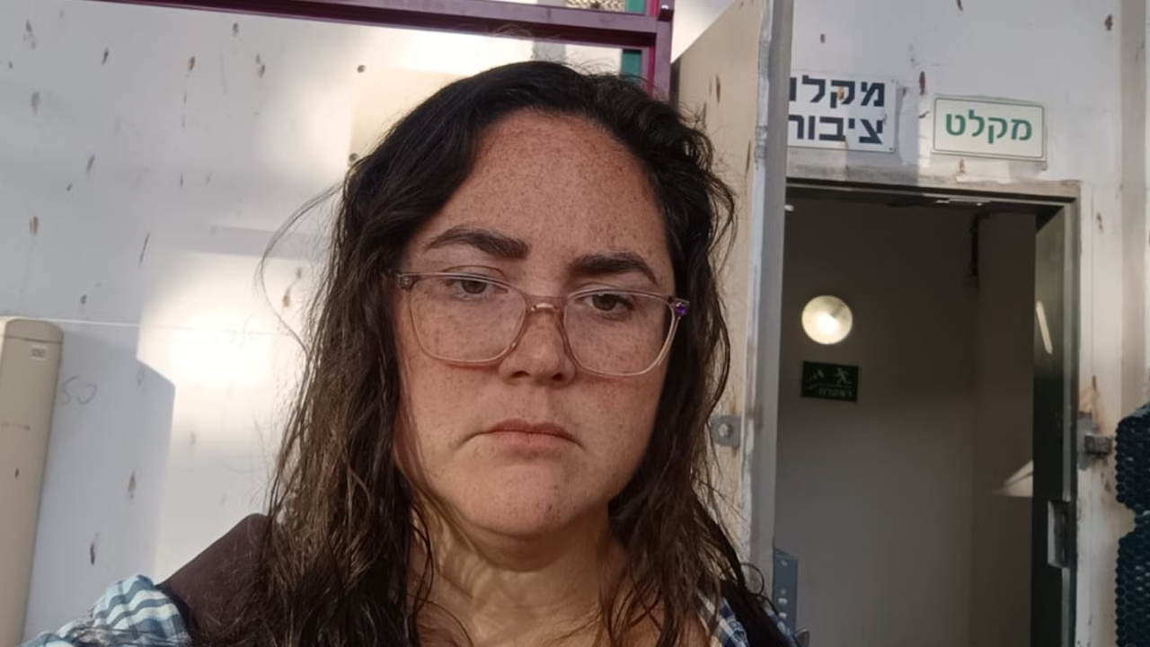 Israeli woman takes a selfie