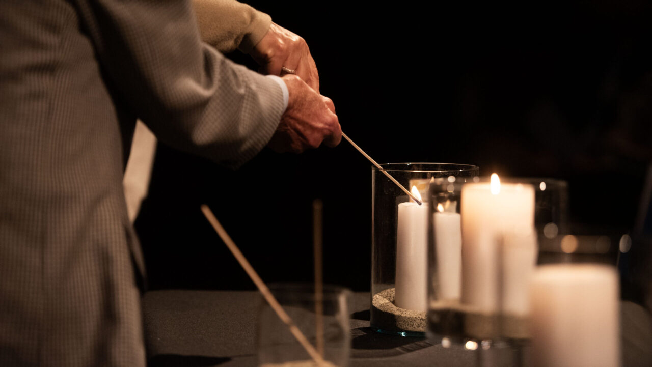 Memorial candles were lit during Holocaust Remembrance Day at the JCC of San Francisco in 2025. (Aaron Levy-Wolins/J. Staff)