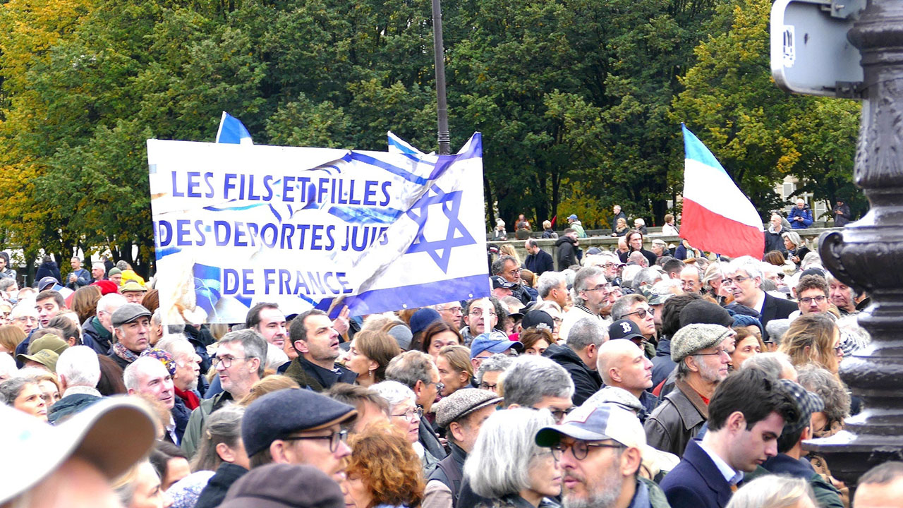 A march against antisemitism, Paris, Nov. 12, 2023. (Siren-Com/Wikimedia Commons)