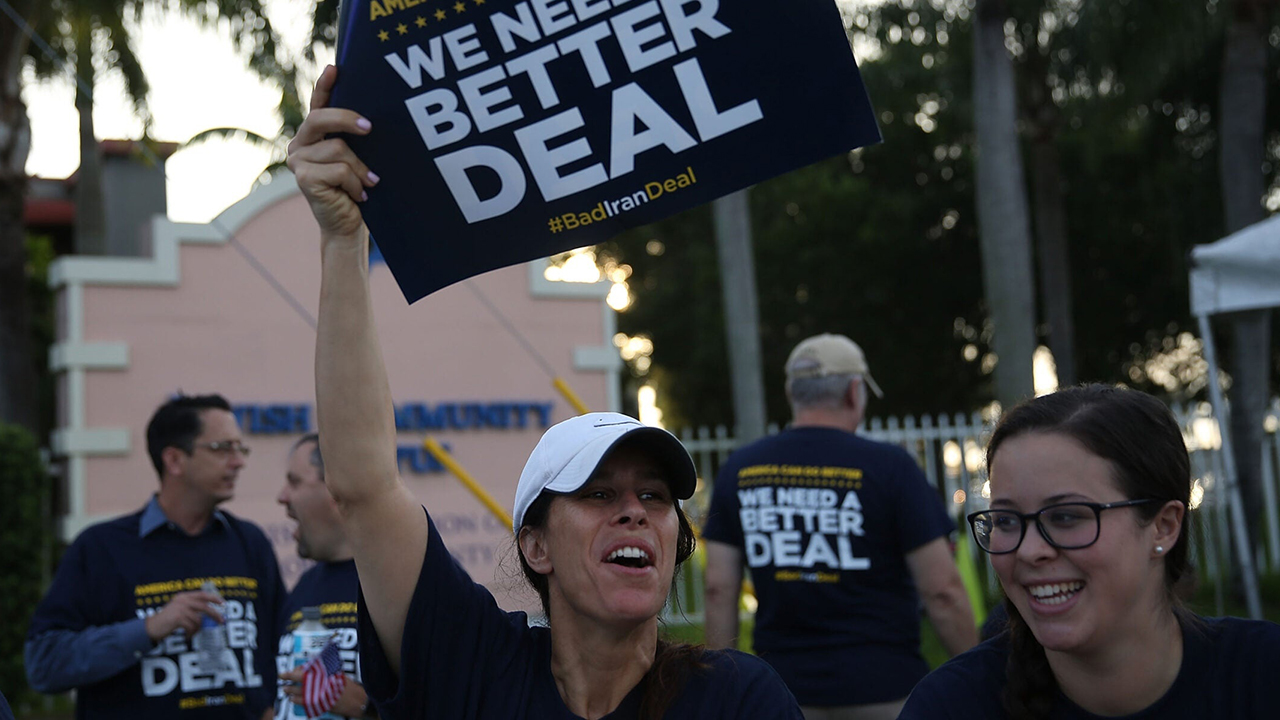 Jews protest against the nuclear deal reached with Iran before U.S. Vice President Joe Biden meets with Jewish community leaders at the David Posnack Jewish Community Center on Sept. 3, 2015, in Davie, Florida. (Joe Raedle/Getty Images)